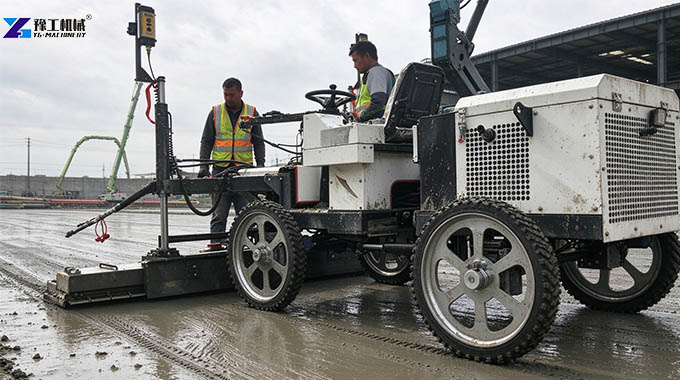 four wheel ride-on concrete floor leveling machine